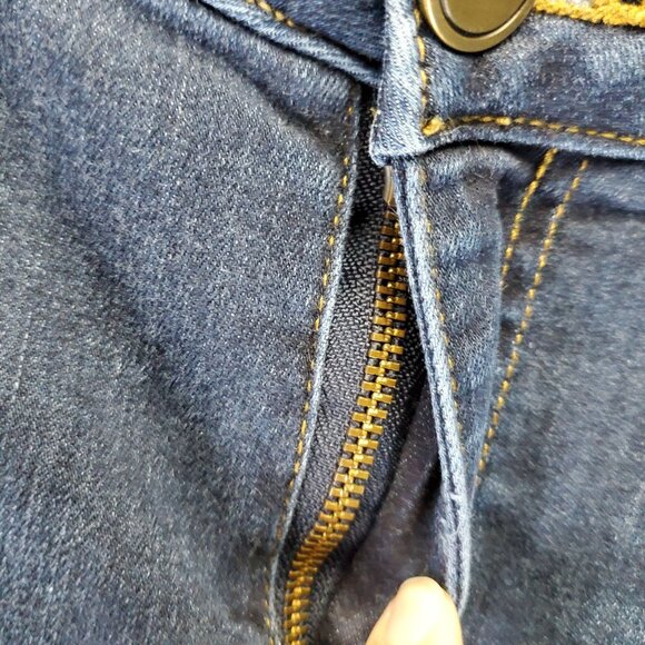 Lane Bryant Jeans Womens Size 16 Blue Super-Stretch Capri Denim - Picture 7 of 12